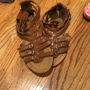 Cute sandals I got from Ross. 6.5
